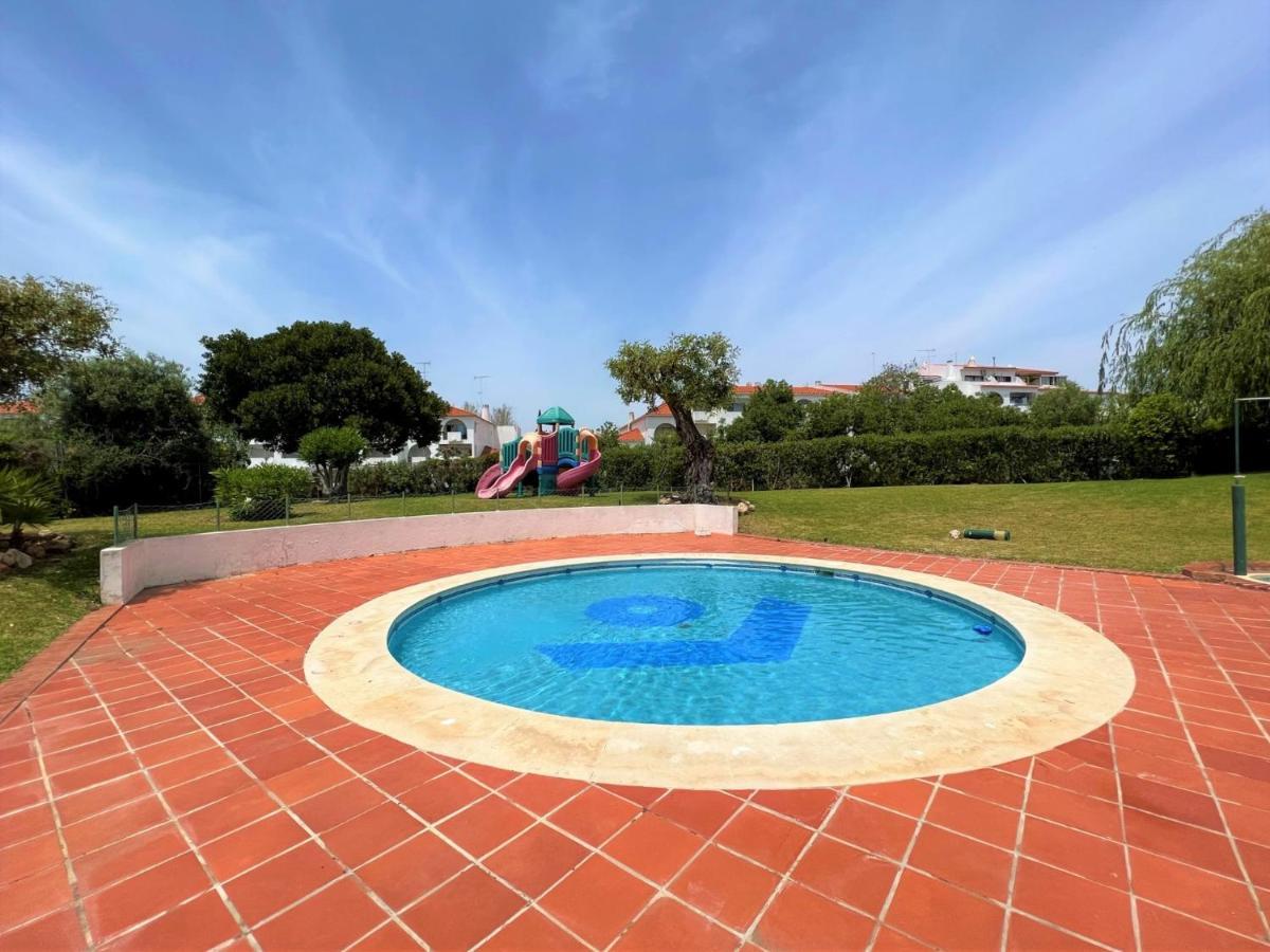Twins 1 With Pool By Homing * Albufeira