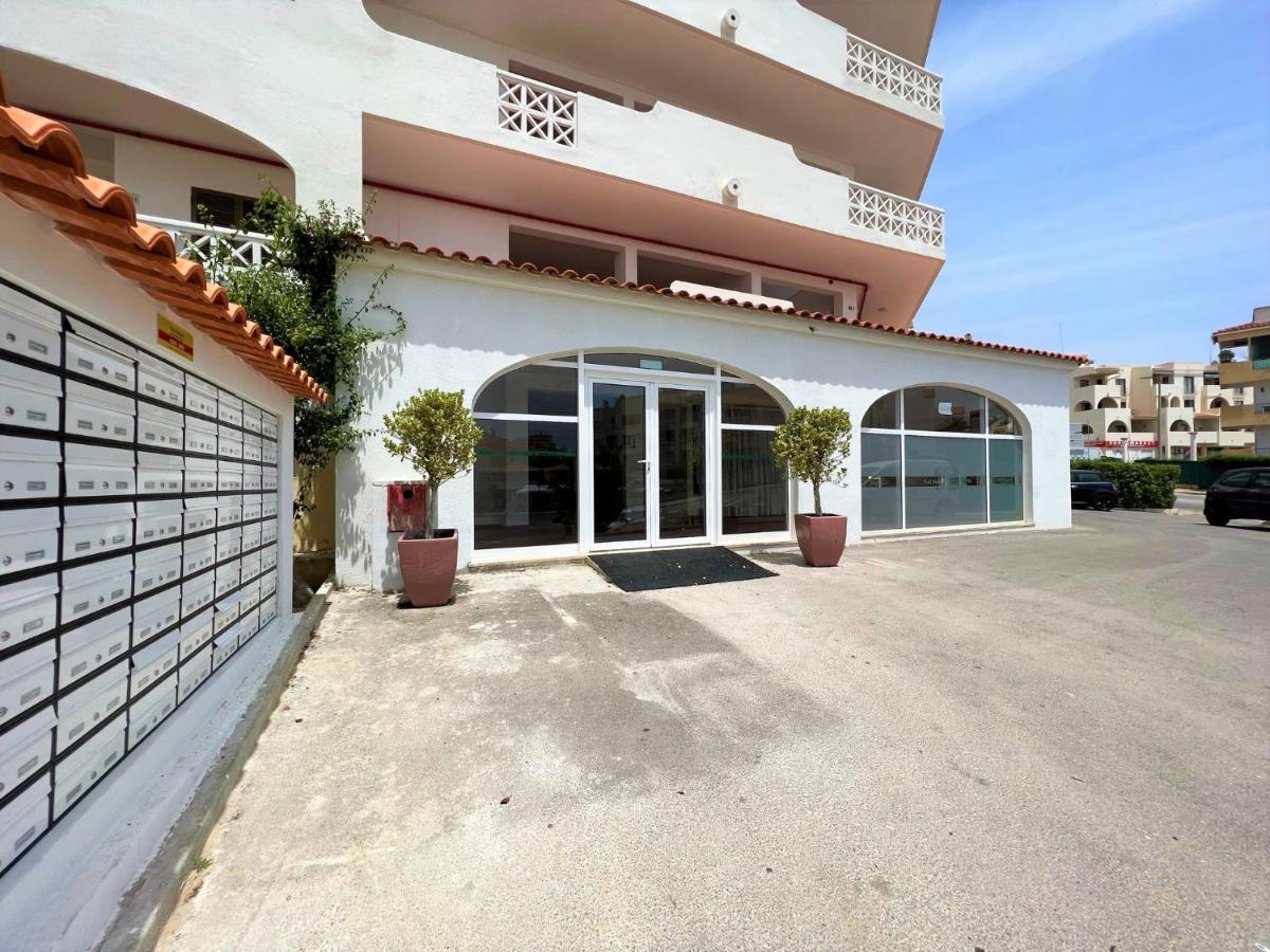 Appartement Twins 1 With Pool By Homing